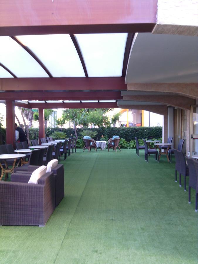 Hotel Boston Alba Adriatica Εξωτερικό φωτογραφία