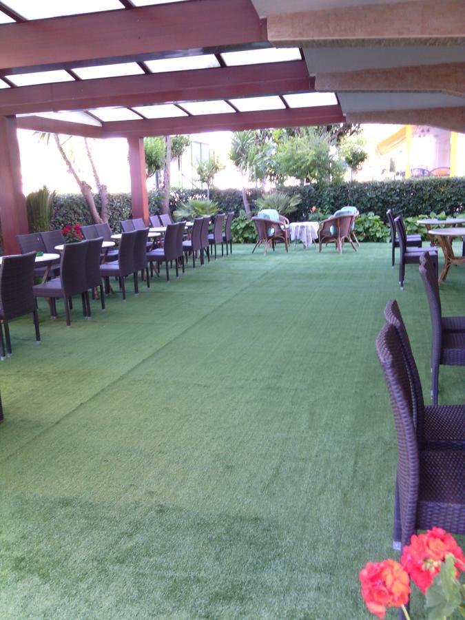 Hotel Boston Alba Adriatica Εξωτερικό φωτογραφία