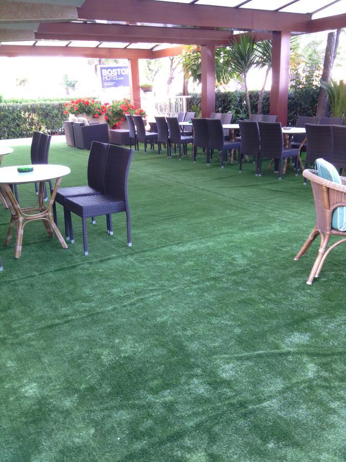 Hotel Boston Alba Adriatica Εξωτερικό φωτογραφία